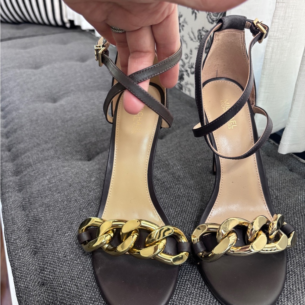 Michael Kors Black Leather Heeled Sandals with Gold Chain